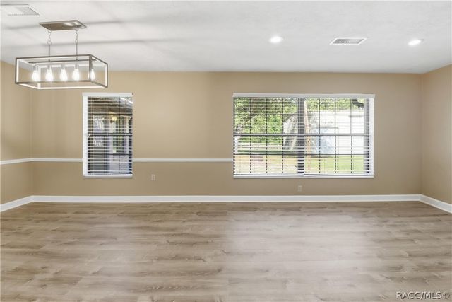 5300 N Sonora Terrace, Beverly Hills, FL 34465