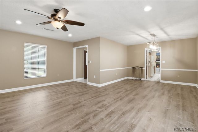 5300 N Sonora Terrace, Beverly Hills, FL 34465