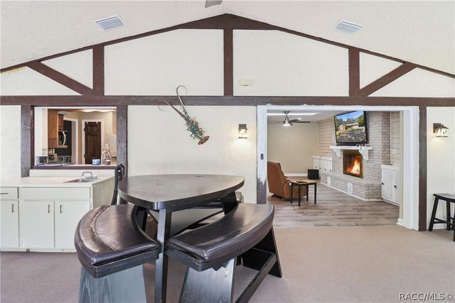 5300 N Sonora Terrace, Beverly Hills, FL 34465