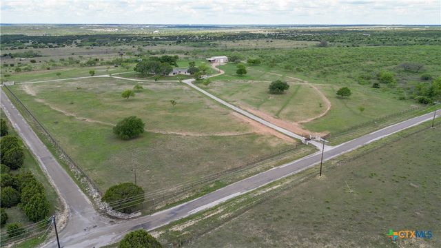 614 County Road 207, Burnet, TX 78611