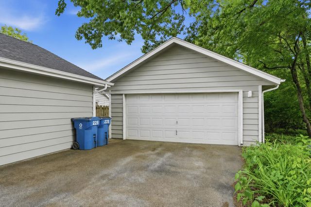 225 Clinton Street, Lowell, IN 46356
