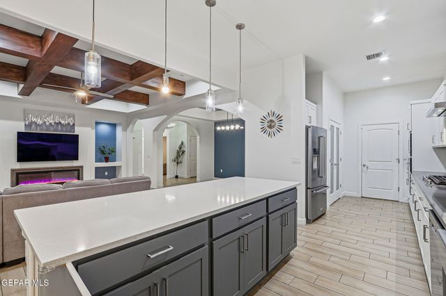 7540 ENCHANTED RIDGE Drive, El Paso, TX 79911