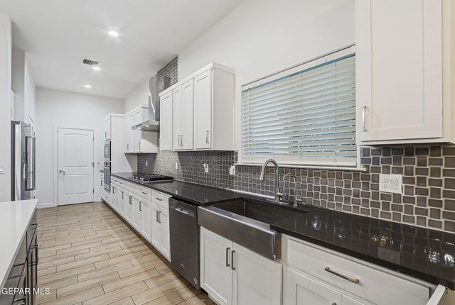 7540 ENCHANTED RIDGE Drive, El Paso, TX 79911