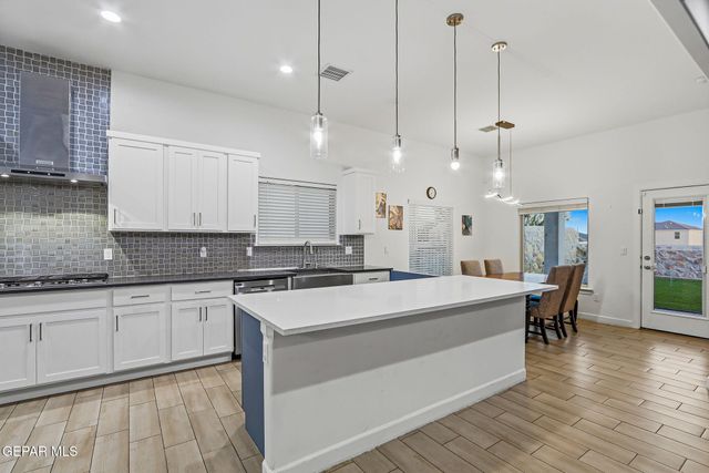 7540 ENCHANTED RIDGE Drive, El Paso, TX 79911