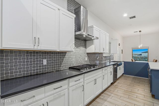 7540 ENCHANTED RIDGE Drive, El Paso, TX 79911