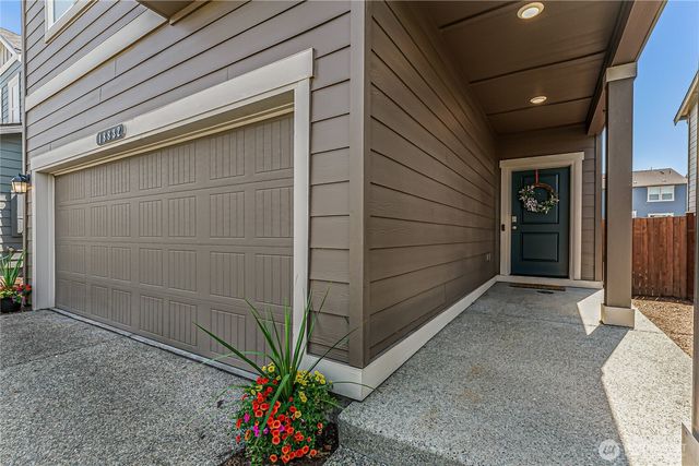 18832 109th Avenue Ct E, Puyallup, WA 98374
