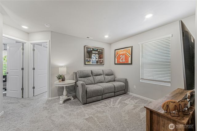 18832 109th Avenue Ct E, Puyallup, WA 98374