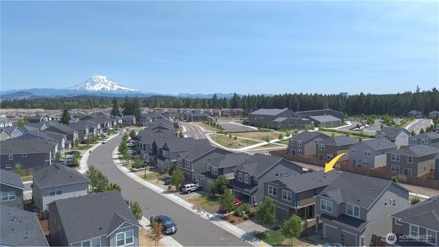 18832 109th Avenue Ct E, Puyallup, WA 98374