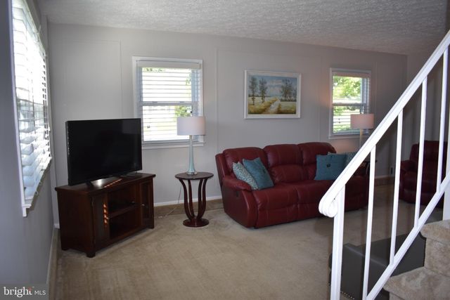 12547 WOODSTOCK DR E, Upper Marlboro, MD 20772