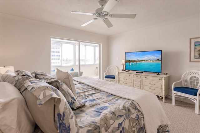 1055 W PEPPERTREE DRIVE 405AA, Sarasota, FL 34242