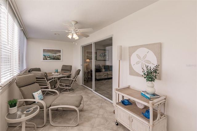 1055 W PEPPERTREE DRIVE 405AA, Sarasota, FL 34242