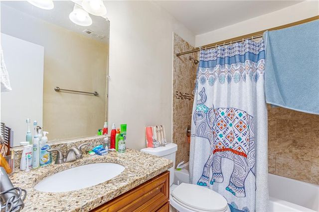 3864 Meadowbrook CT, Virginia Beach, VA 23453
