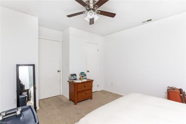 3864 Meadowbrook CT, Virginia Beach, VA 23453