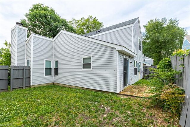 3864 Meadowbrook CT, Virginia Beach, VA 23453