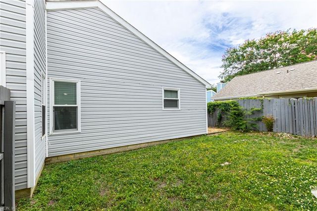 3864 Meadowbrook CT, Virginia Beach, VA 23453
