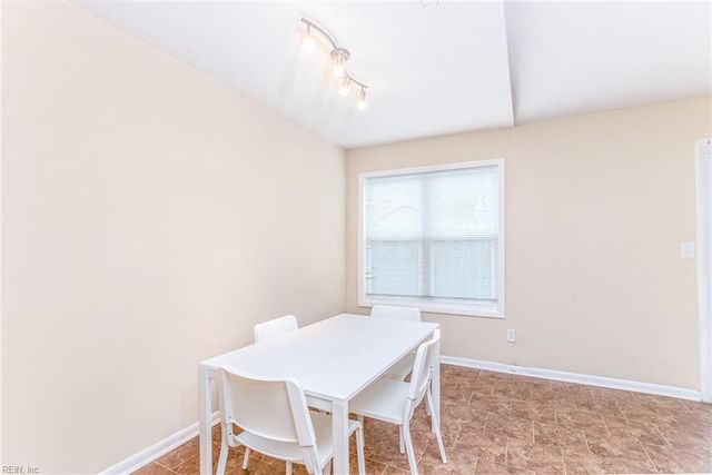3864 Meadowbrook CT, Virginia Beach, VA 23453