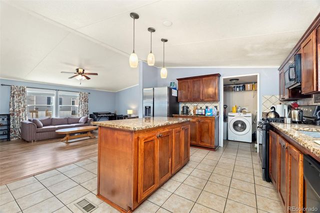 218 Grape 29 Street, Hudson, CO 80642