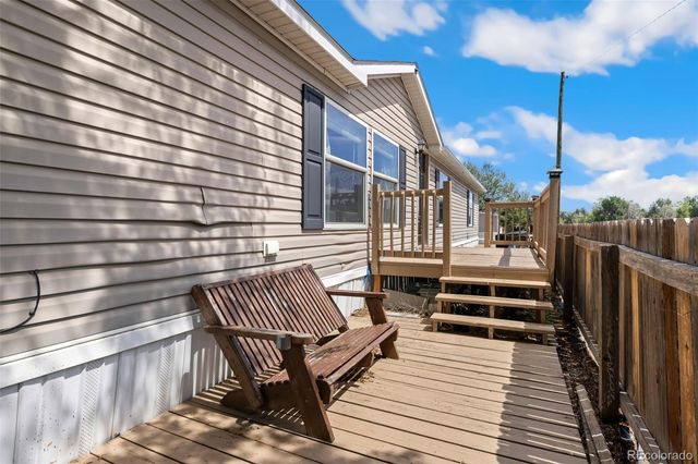 218 Grape 29 Street, Hudson, CO 80642