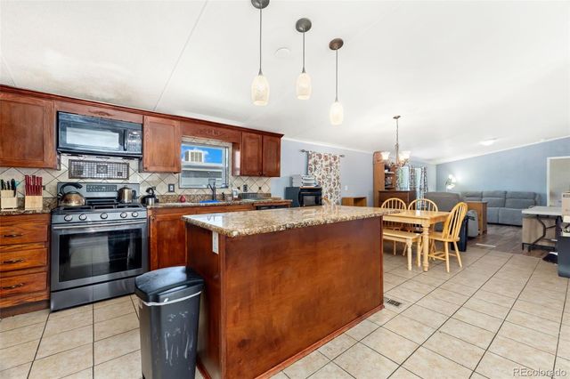 218 Grape 29 Street, Hudson, CO 80642