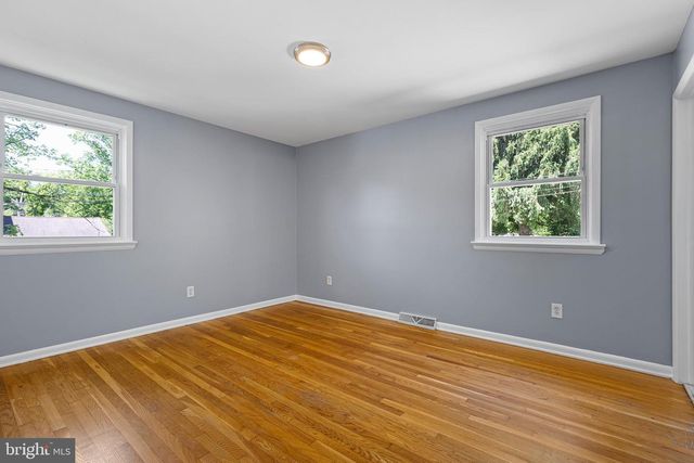 24 FREMONT RD, Newark, DE 19711