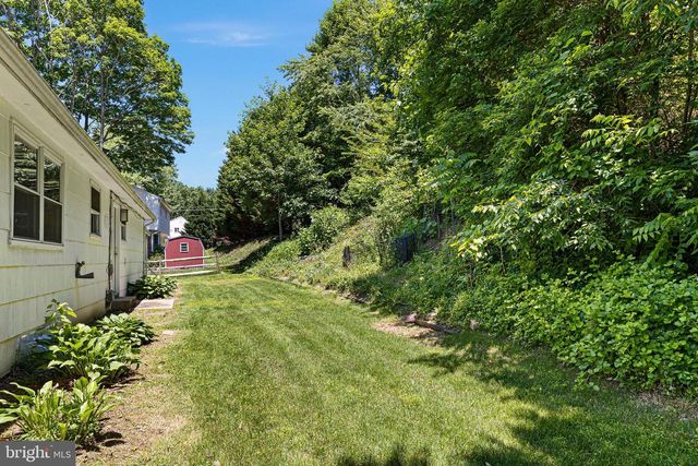 24 FREMONT RD, Newark, DE 19711