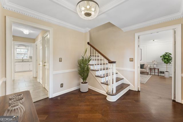 400 Fallen Leaf Lane, Roswell, GA 30075