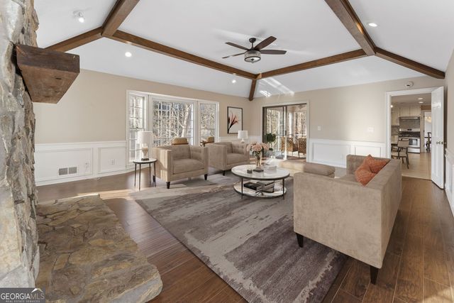 400 Fallen Leaf Lane, Roswell, GA 30075