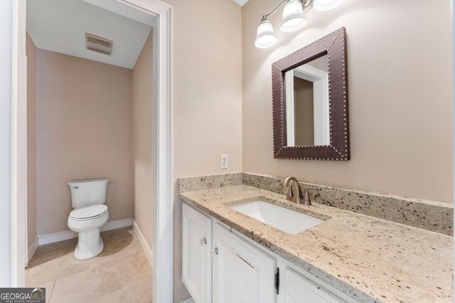 400 Fallen Leaf Lane, Roswell, GA 30075