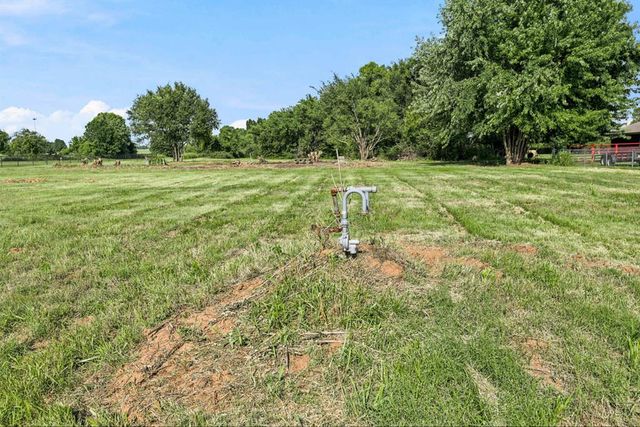 15330 S May Street, Oklahoma City, OK 73170