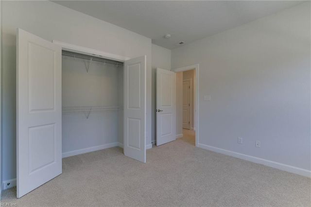 2209 Sanibel LN, Chesapeake, VA 23321