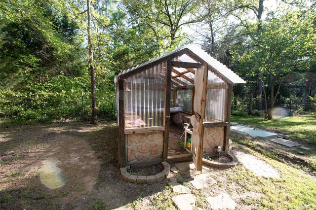 212 E Willow Lane, Murchison, TX 75778
