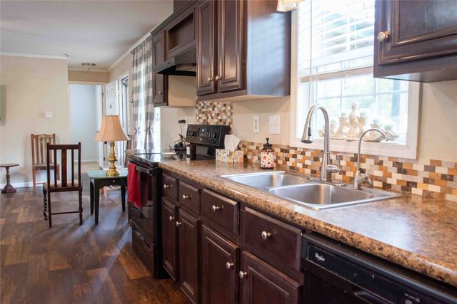 212 E Willow Lane, Murchison, TX 75778