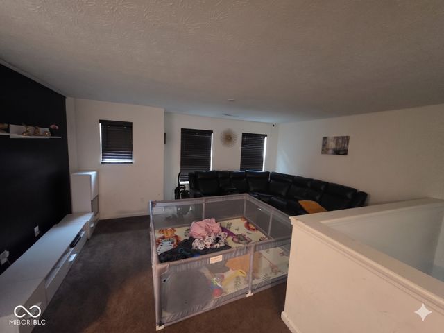 889 Declaration Drive, Pittsboro, IN 46167