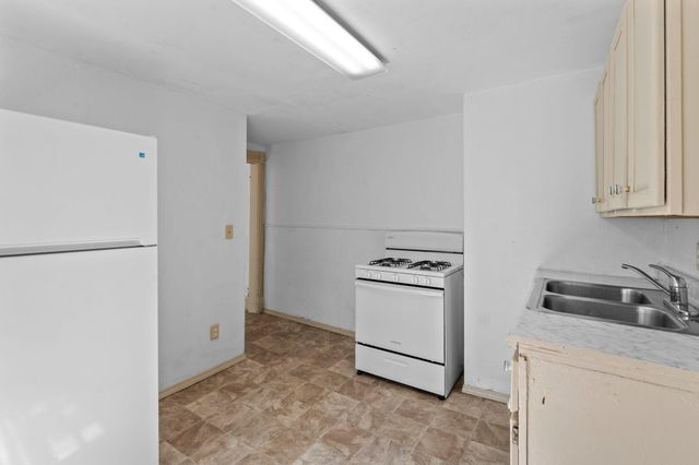 1827-1829 Saint Anthony Avenue, Saint Paul, MN 55104