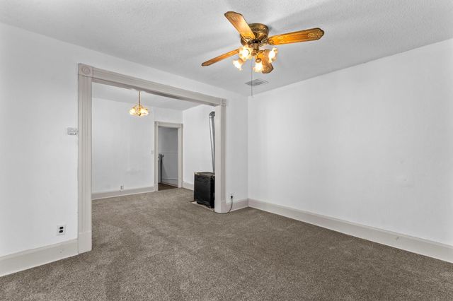 1827-1829 Saint Anthony Avenue, Saint Paul, MN 55104