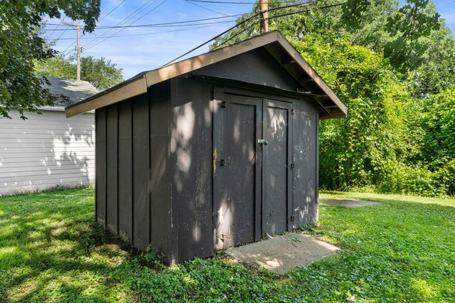 1827-1829 Saint Anthony Avenue, Saint Paul, MN 55104