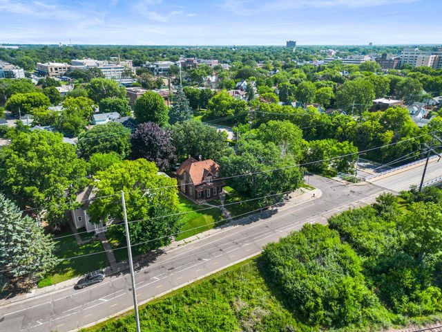 1827-1829 Saint Anthony Avenue, Saint Paul, MN 55104