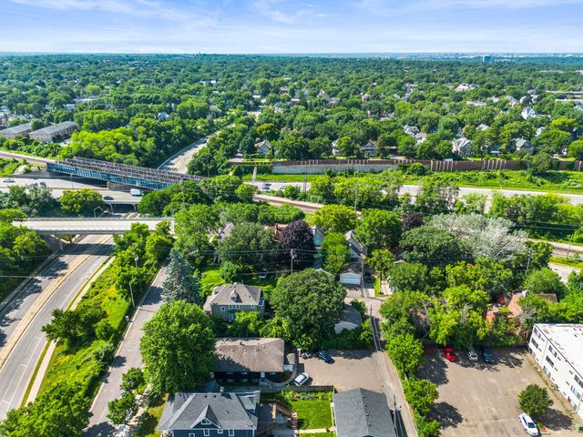 1827-1829 Saint Anthony Avenue, Saint Paul, MN 55104