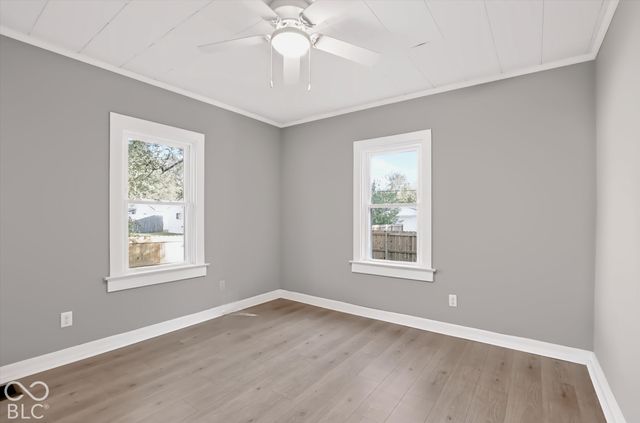 1415 E Castle Avenue, Indianapolis, IN 46227