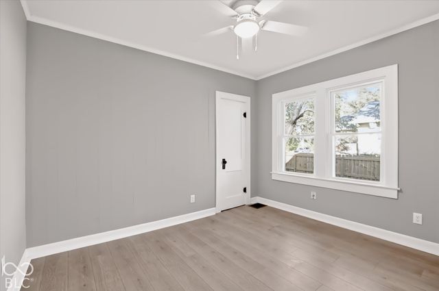 1415 E Castle Avenue, Indianapolis, IN 46227