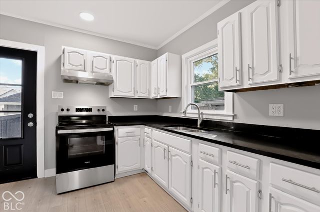 1415 E Castle Avenue, Indianapolis, IN 46227