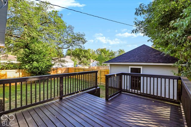 1415 E Castle Avenue, Indianapolis, IN 46227