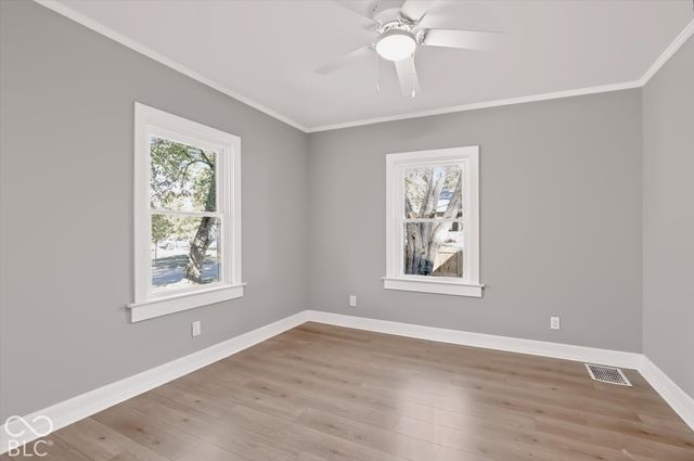 1415 E Castle Avenue, Indianapolis, IN 46227