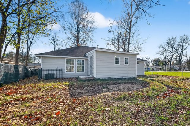 7437 Bywood Street, Houston, TX 77028