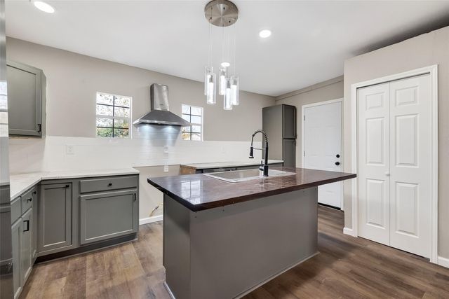 7437 Bywood Street, Houston, TX 77028