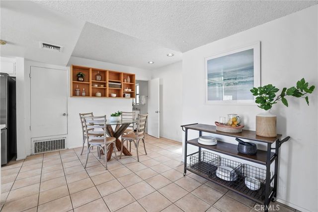 64 59th Place, Long Beach, CA 90803