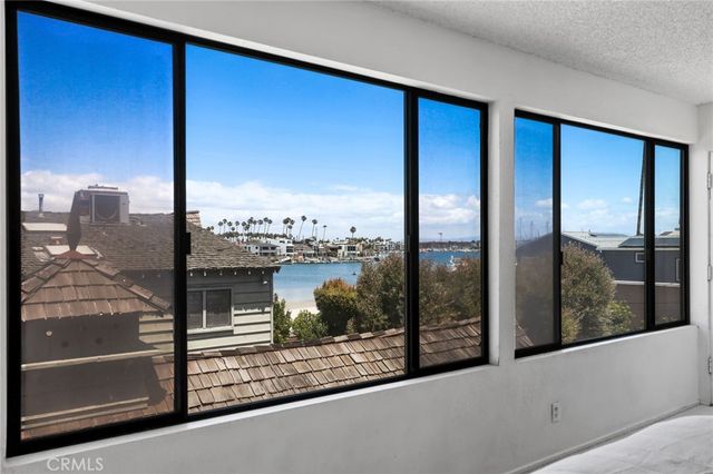64 59th Place, Long Beach, CA 90803