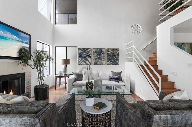 64 59th Place, Long Beach, CA 90803