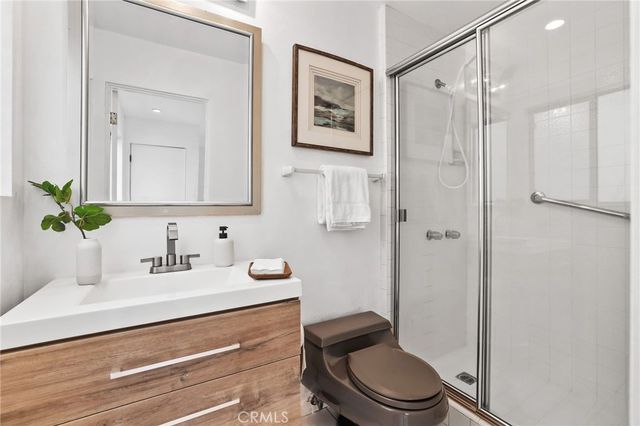 64 59th Place, Long Beach, CA 90803