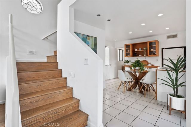 64 59th Place, Long Beach, CA 90803